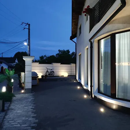 Regal Guest House-2