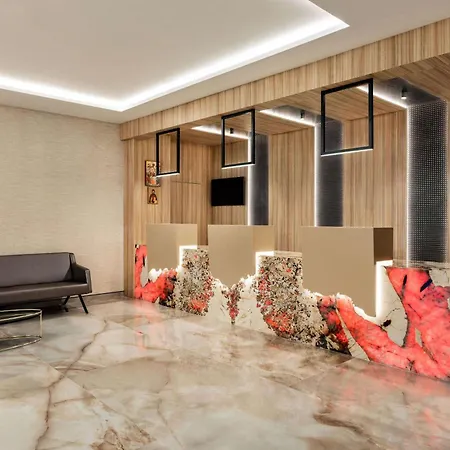 Ramada By Wyndham Ramnicu Valcea-3