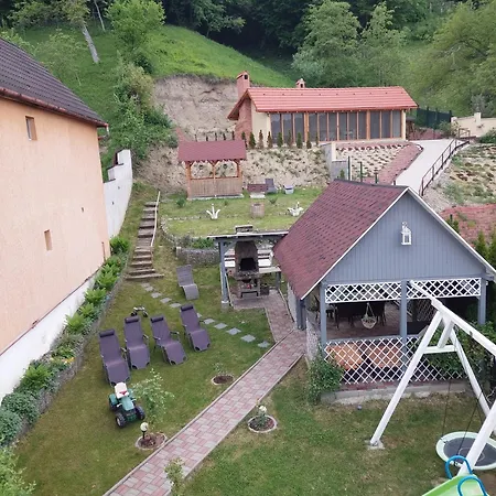 Casa Marian-2