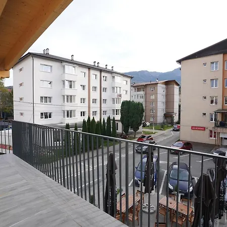 Titi House Borsa-3