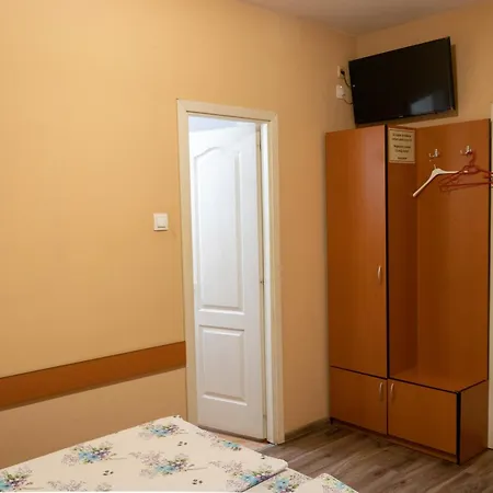 Hotel Tranzit-2