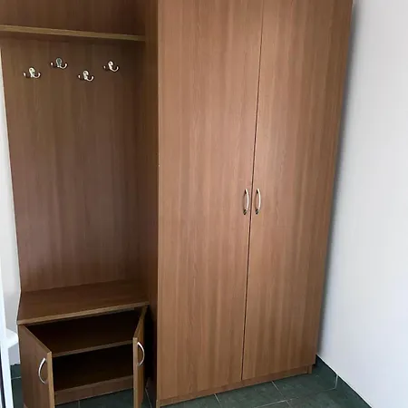 Alexandra Hotel-2