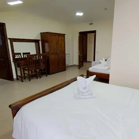 Hotel Rabbit Bran-2