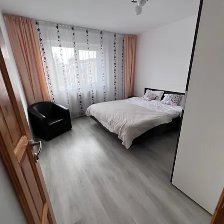 3 Rooms Aparthotel-2