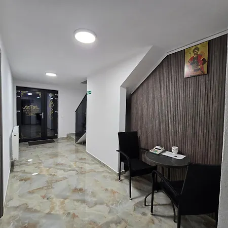 Boutique Arena-2