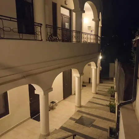 Maisonette Apartments-3