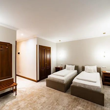 Hotel Amadeus-3