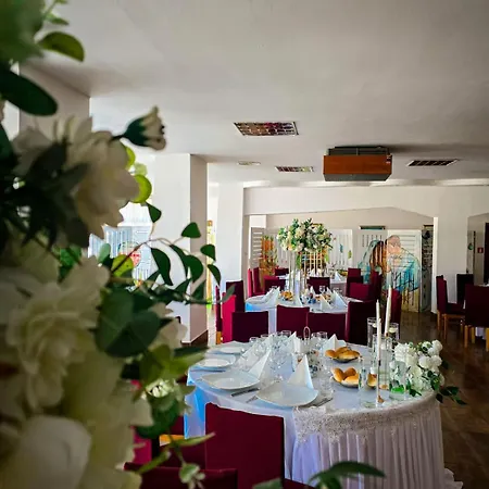 Hotel Horezu-3
