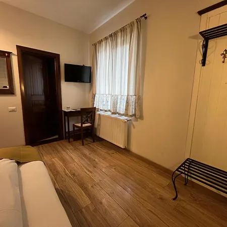 Piazzetta Bacau-2