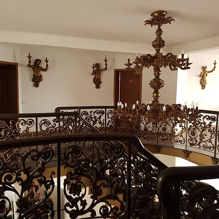 Liz Residence-3