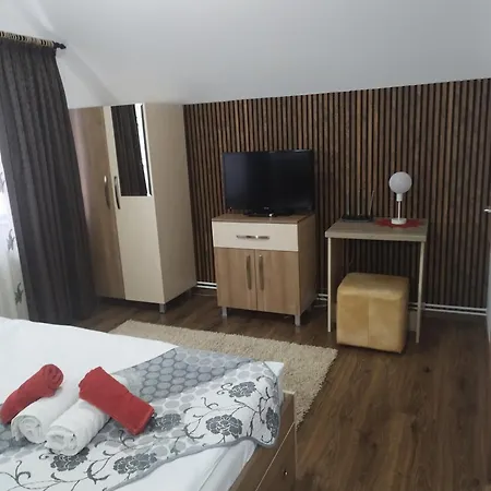 Casa Bran-2