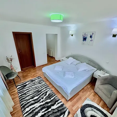 Casa Ador-2