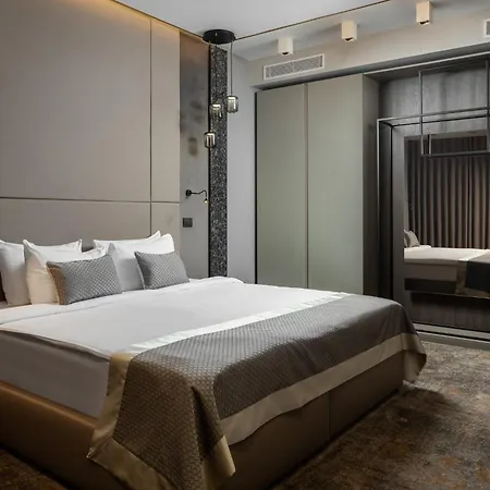 Sky Blue Hotel & Spa-2