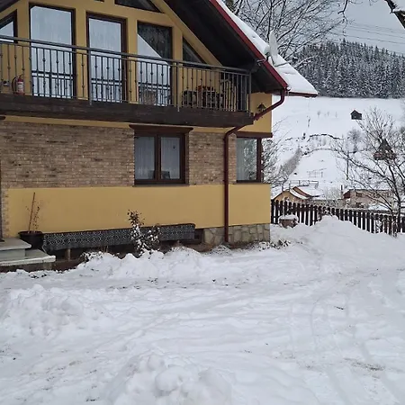 Pensiunea Casa Fierarul din Bucovina-3
