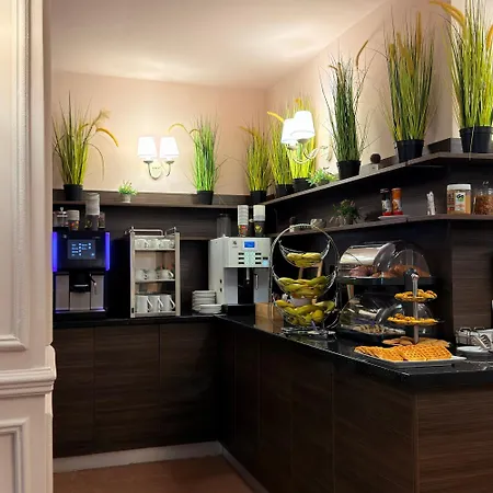 Astoria Hotel & Spa-2