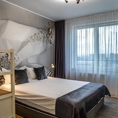 Cliché Luxury Apartment-2