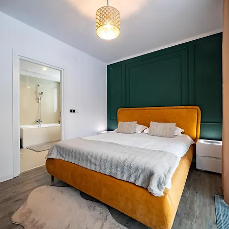 Fabulous Views Silver Mountain 3 Rooms Apartment-3