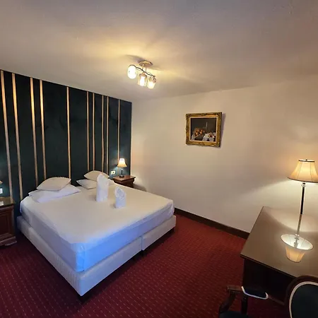Hotel Select-3