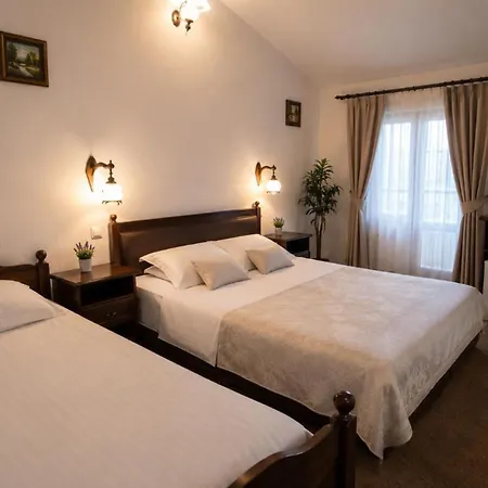 Millenium Castle Sibiu - Parking On Site - Bikers' Haven In The Heart Of Romania'S Legendary Roads - Rest In Comfort #-2