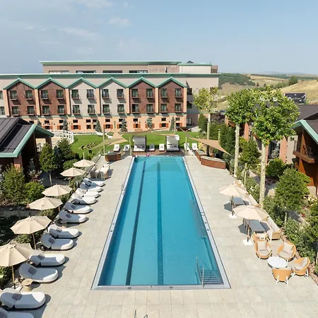 Issa Resort-3