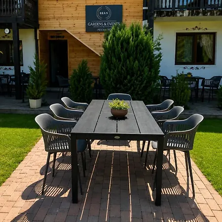 Garden Retreat (Adults Only)-3