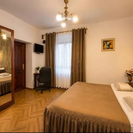 History Apartments Cetatii-3