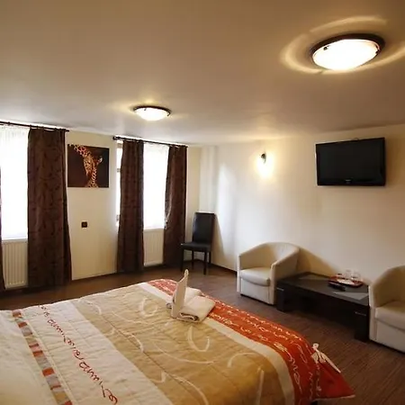 Casa Romana I-2