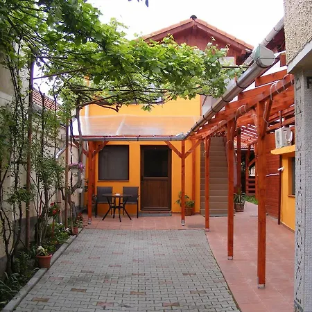 Casa Soare check-in independent-3