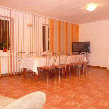 Vila Iulia-2