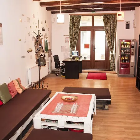 Jugendstube Hostel-2