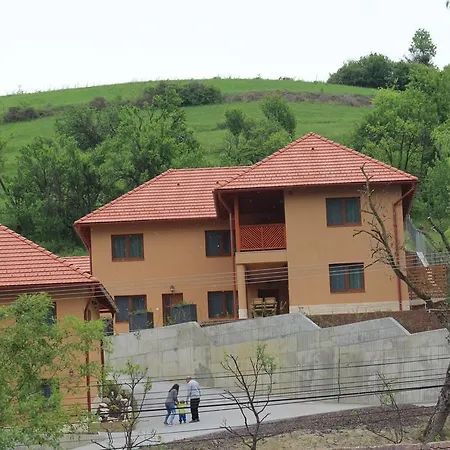 Casa 77*** Praid-2