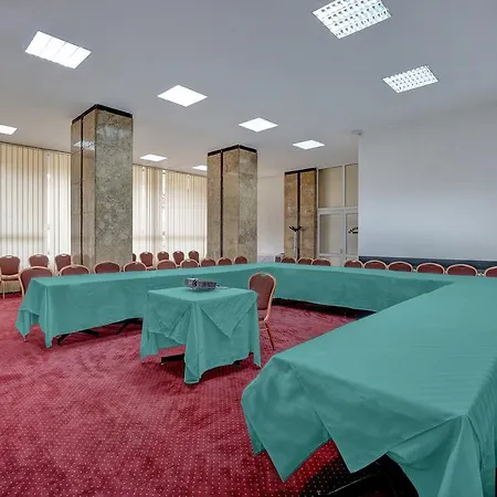 Hotel Capitol-2