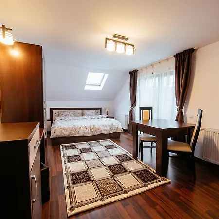 Serban Cottage-2