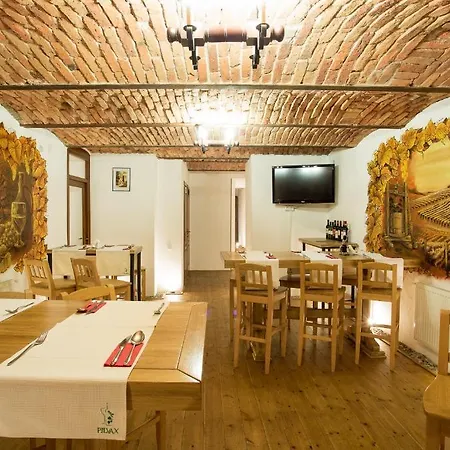 Aparthotel Pilvax-3