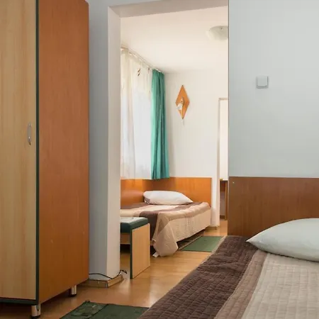 Hotel Beta-3