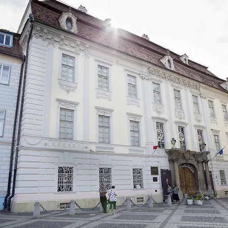 Cetatii Apartments Sibiu-3