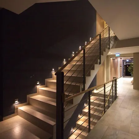 Central Lux Apartments-3