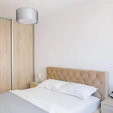 Apartament 4Tourists 2-2