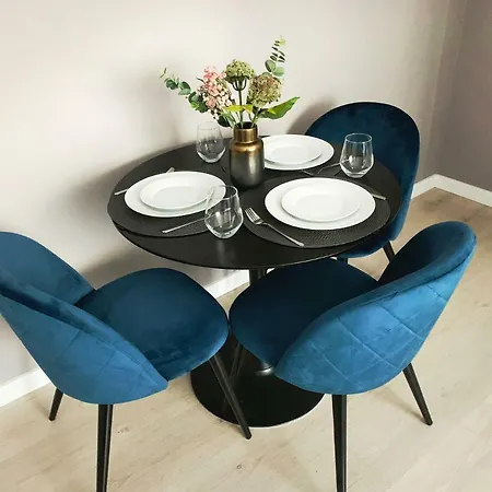 Mhc Quiet Deluxe Suite Near Downtown - Free Parking-3