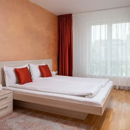 Brasov Holiday Apartments - Panoramic 11-2