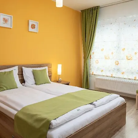 Brasov Holiday Apartments - Nature-2