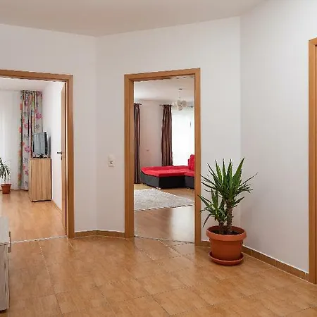 Brasov Holiday Apartments - Perla-2