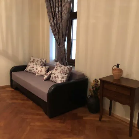 Old Historical Centre Apartment-3