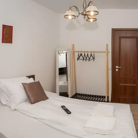 Musik Apartments Old Town-3