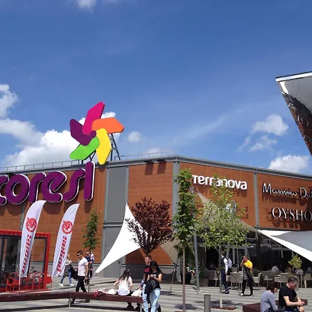 Apartament Marcel - Coresi Mall-2