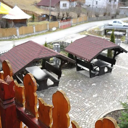 Pensiune Restaurant Piatra Craiului-2