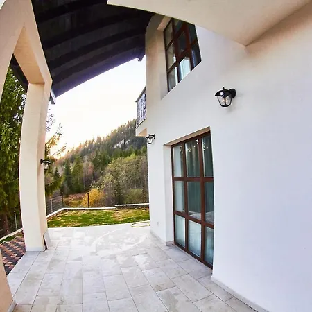 Turquoise House-2