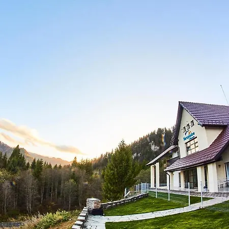 Turquoise House-3
