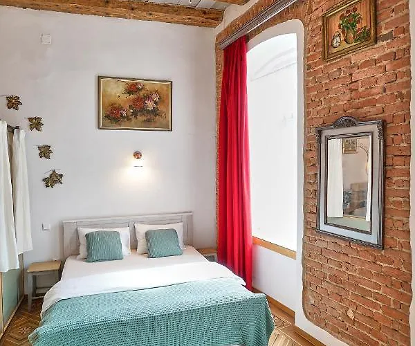 1881 Brasov Old Town Apartments