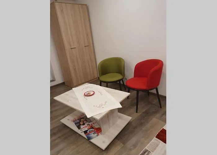 Zsizelle Rezidence Appartamento Braşov